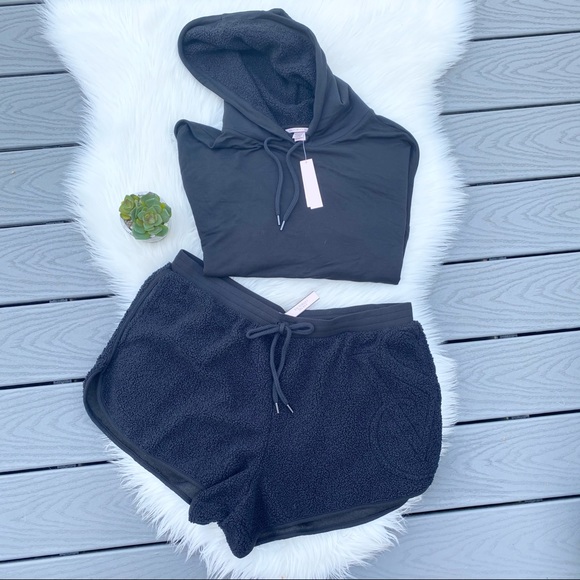 Victorias Secret Fleece Lounge Set - Picture 1 of 7